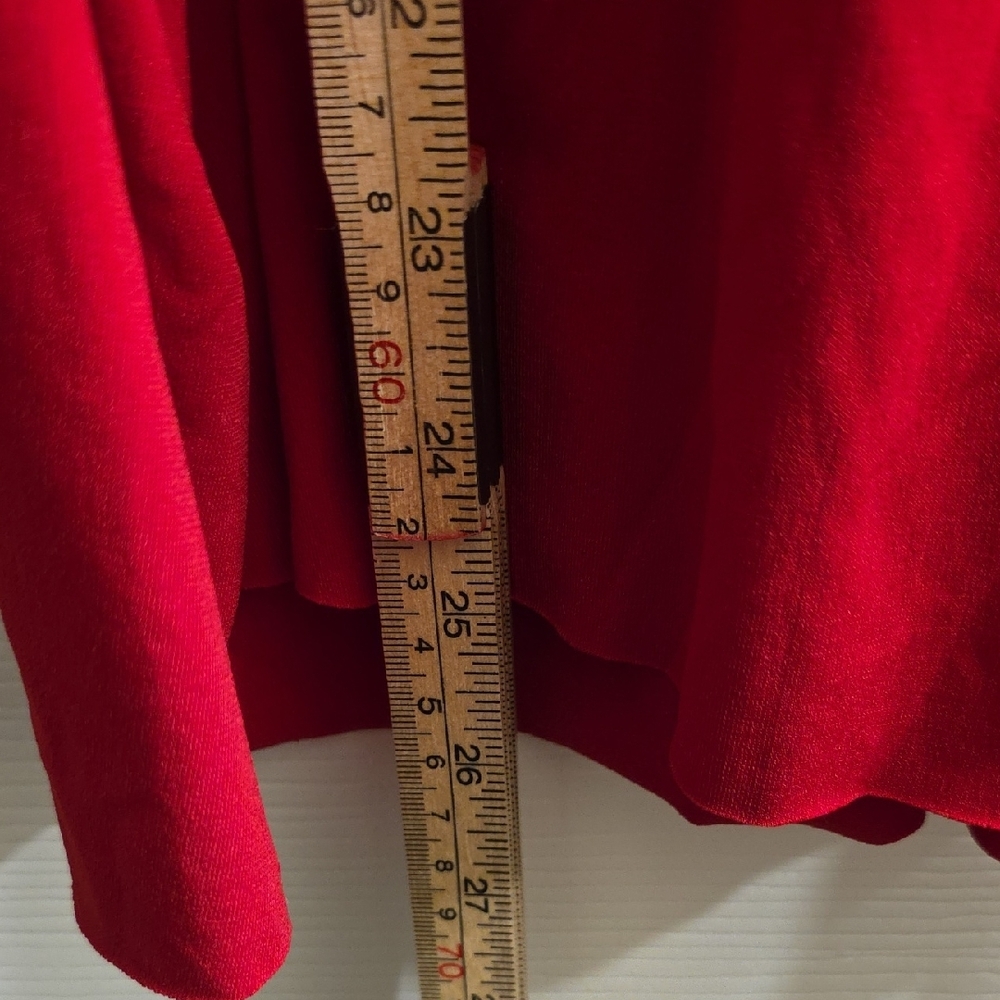 Simply Irresistible Red Tiered Camisole with Square Metallic Accent Size M - Picture 6 of 7